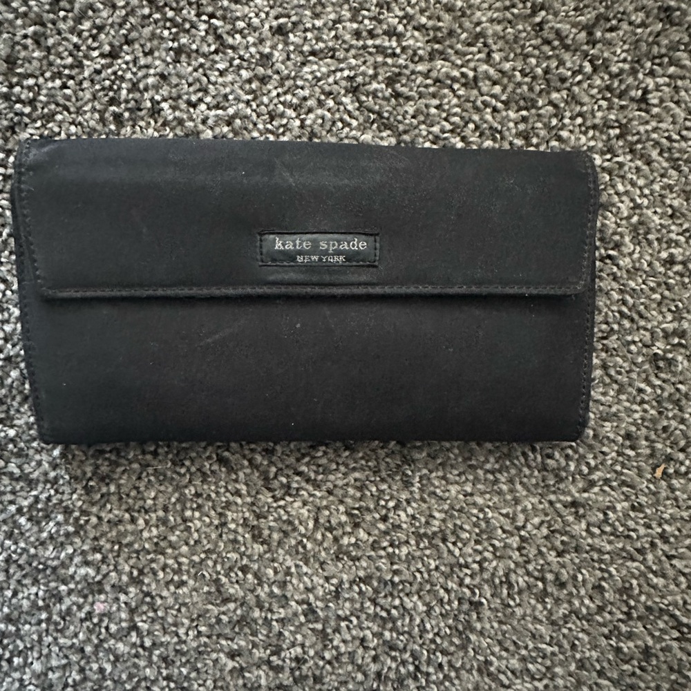 Kate Spade Long Black Wallet -Beautiful! Comes with original tag!